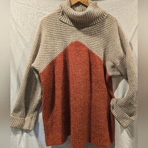 Joseph A Cozy Two-Tone Turtleneck Sweater